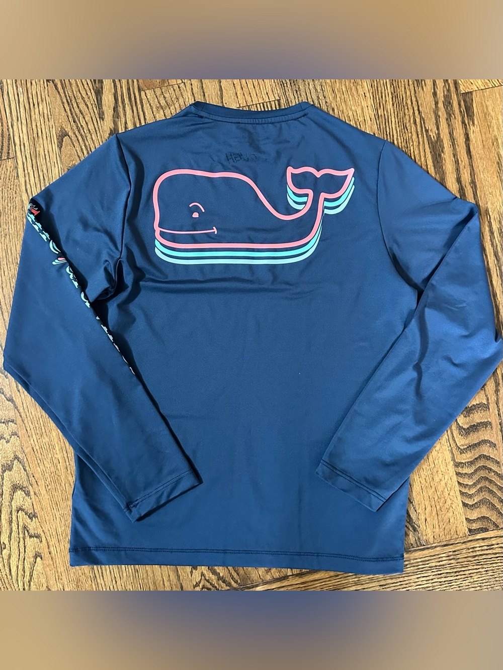 Vineyard Vines boys rashguard